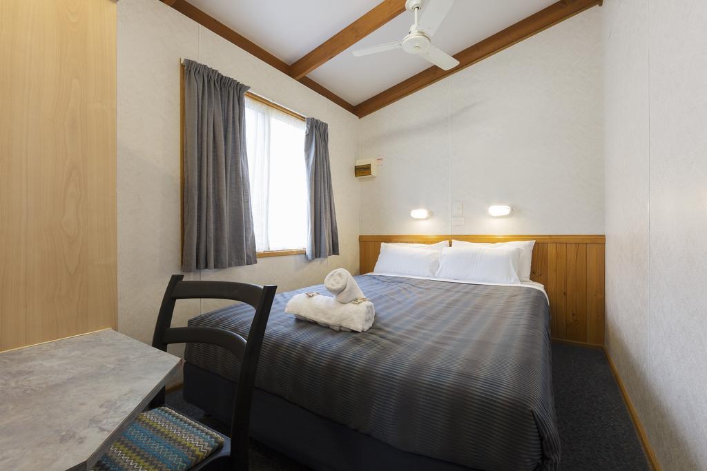 堪培拉阿里维奥旅游公园酒店 外观 照片